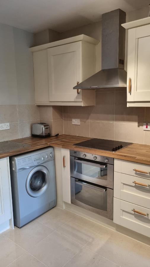 2 Bedroomed Ground Floor Apartment Kenmare Exteriör bild